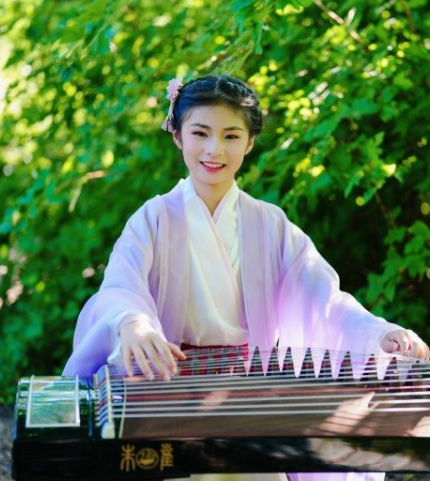 Julia Shi, performer, age 11